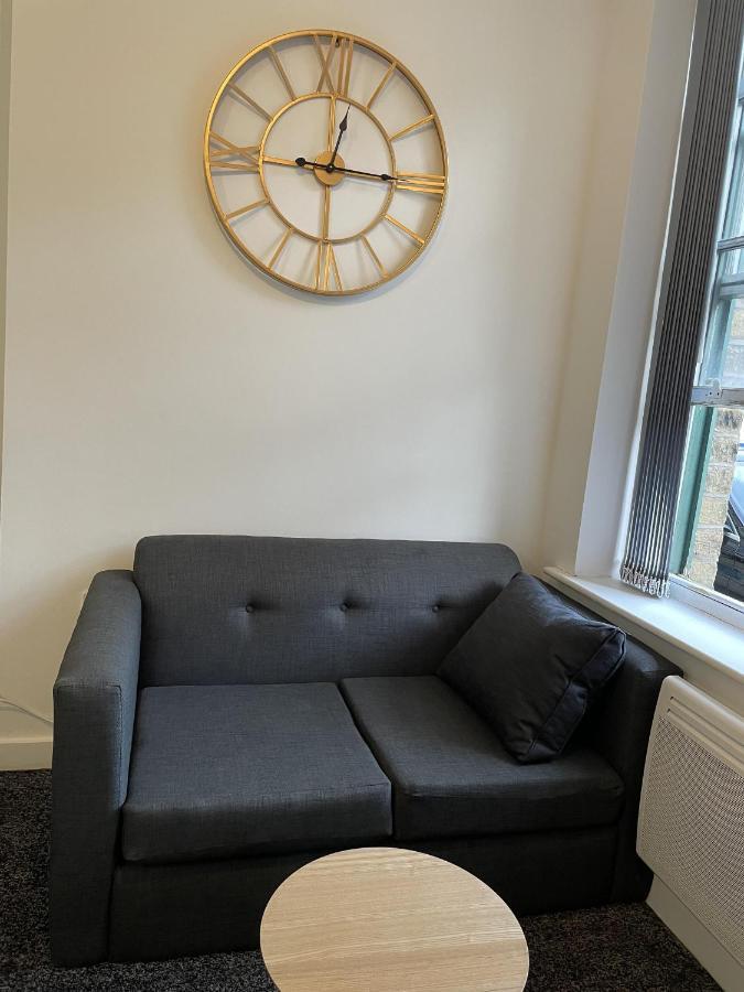 Bv Comfy Budget Studio At Quebec Street Bradford Bradford  Exterior foto
